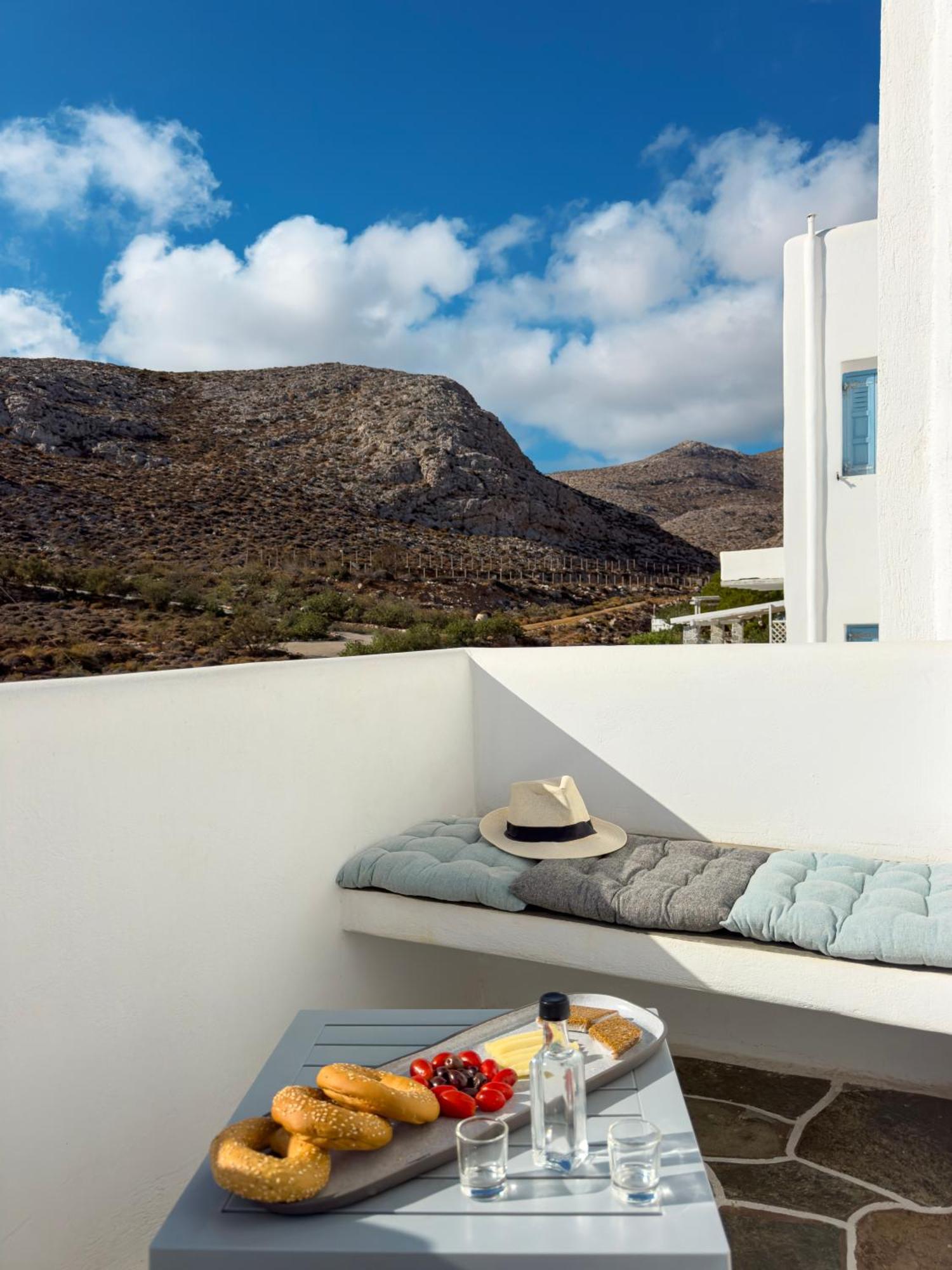 Aneton Residences Folegandros Karavostasis  Exteriér fotografie